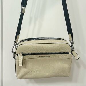 Michael Kors Jet Set Pebbled Leather Crossbody Purse